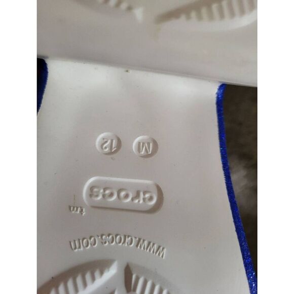 Crocs×hello kitty sz12 - Picture 3 of 5